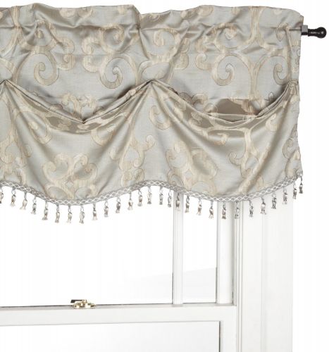 Regal Home Collections Windsor 54-Inch by 22-Inch Scroll Damask Tuck Valance with Fringe