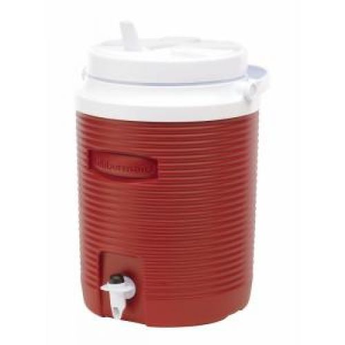 Rubbermaid Victory 2-Gallon Red Cooler water jug