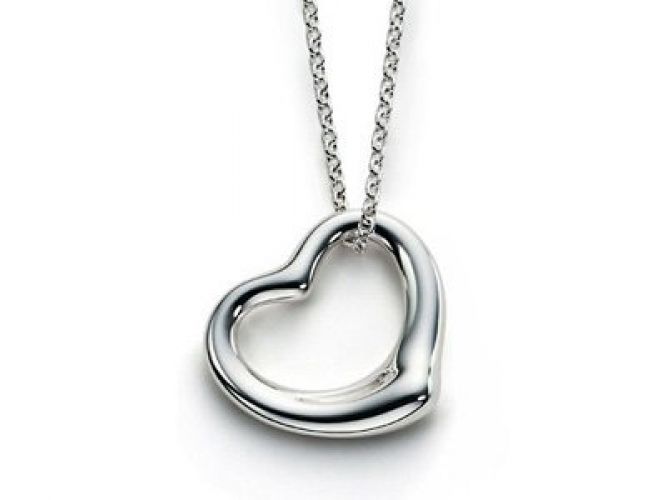 Silver Tone Designer Style Open Floating Heart Charm Pendant Necklace